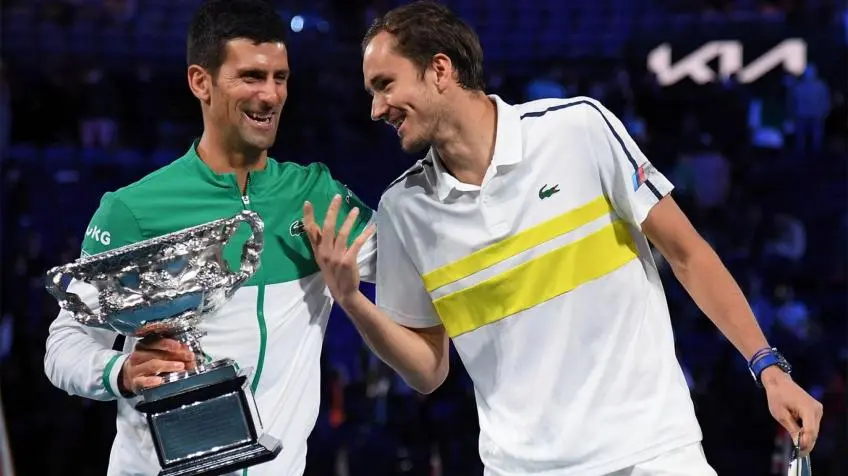 Novak Djokovic parle du fait que Daniil Medvedev pourrait devenir No. 1 cette semaine