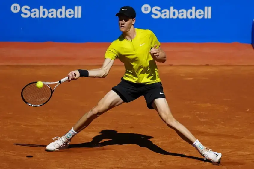 ATP Barcelone : Jannik Sinner se retire avant le match contre Lorenzo Musetti