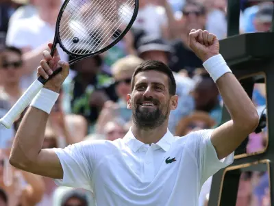 Djokovic renverse De Minaur et file en quarts à Wimbledon