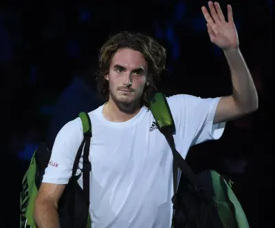 Stefanos Tsitsipas, en chute libre : un comportement sous la loupe