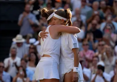 Linda Noskova espère que Karolina Muchova est « toujours mon amie » après la finale de Wimbledon.