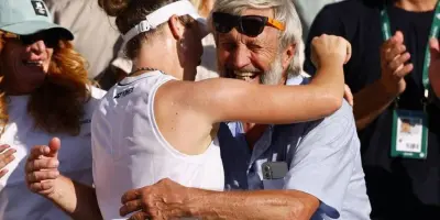 Le père de Linda Noskova raconte la pauvreté et les moments où la famille a touché le fond.