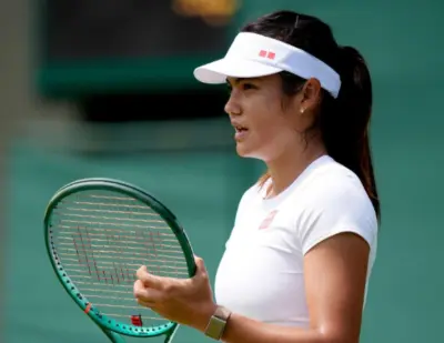 Greg Rusedski revient sur la vision « juste » d'Andy Roddick concernant le programme d'Emma Raducanu.