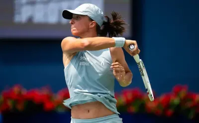 Toronto : Iga Swiatek réalise une performance dominante pour se qualifier pour les demi-finales face à Elina Svitolina