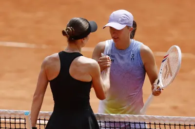 Elina Svitolina prudente face à le défi d'Iga Swiatek en demi-finale à Toronto malgré ses deux dernières victoires.