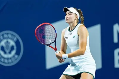 Elena Rybakina souligne l’importance d’une bonne récupération avant sa finale à Toronto face à Iga Świątek