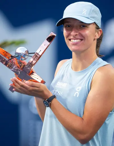 Mark Petchey a remarqué quelque chose de différent chez Swiatek lors de son sacre à l’Open du Canada