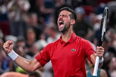 Federer lance un avertissement : " Djokovic y croit encore, et ça le rend dangereux "