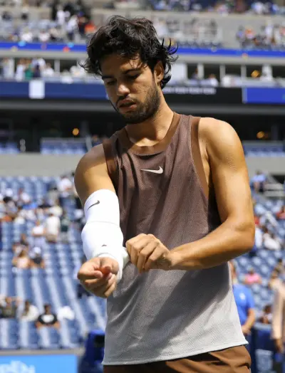 Jim Courier met le doigt sur le problème de Carlos Alcaraz après sa défaite à l’US Open