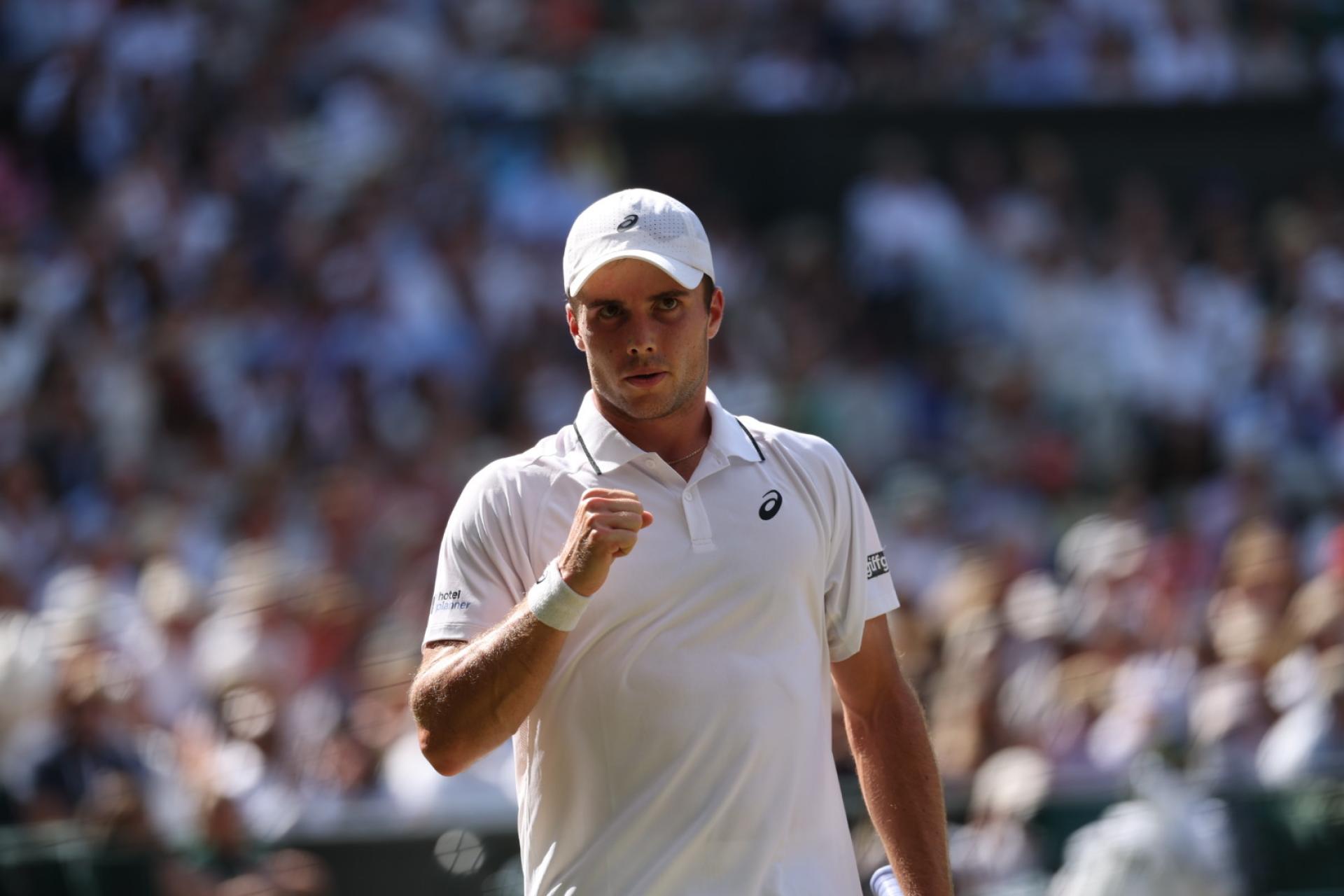 La sensation de la Coupe du Monde Arthur Fery met en garde Alexander Zverev avant les demi-finales de Wimbledon
